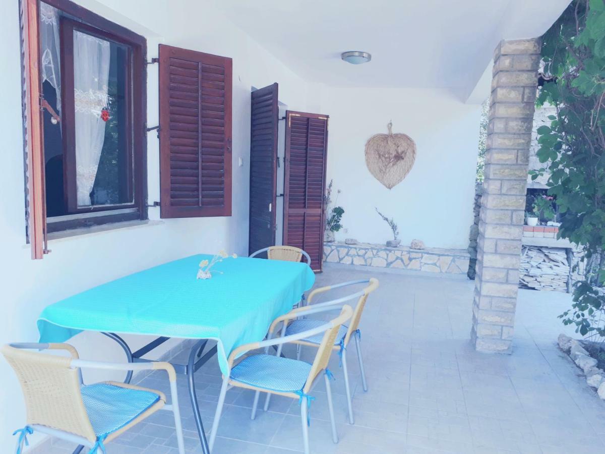 Apartman Fox 피로바츠 외부 사진