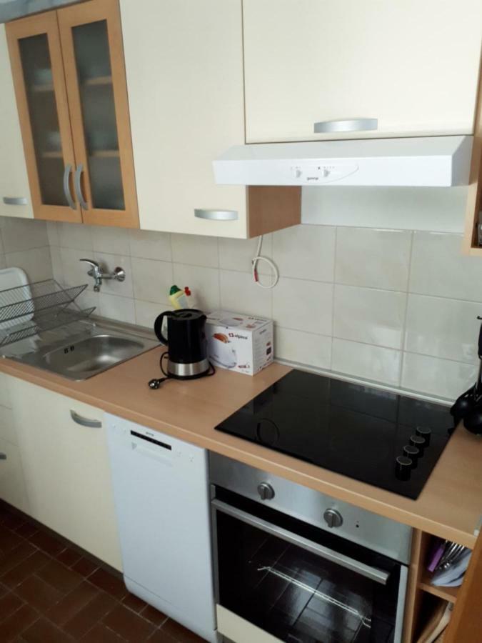 Apartman Fox 피로바츠 외부 사진